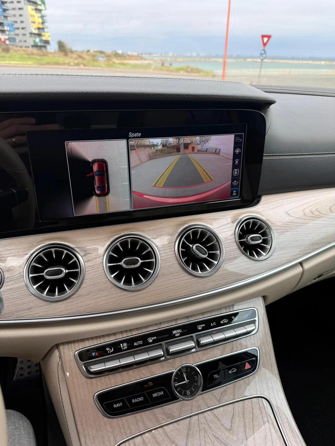 Poza 11 Mercedes-Benz CLS 2019, Hibrid 367CP, 4x4, Roșu