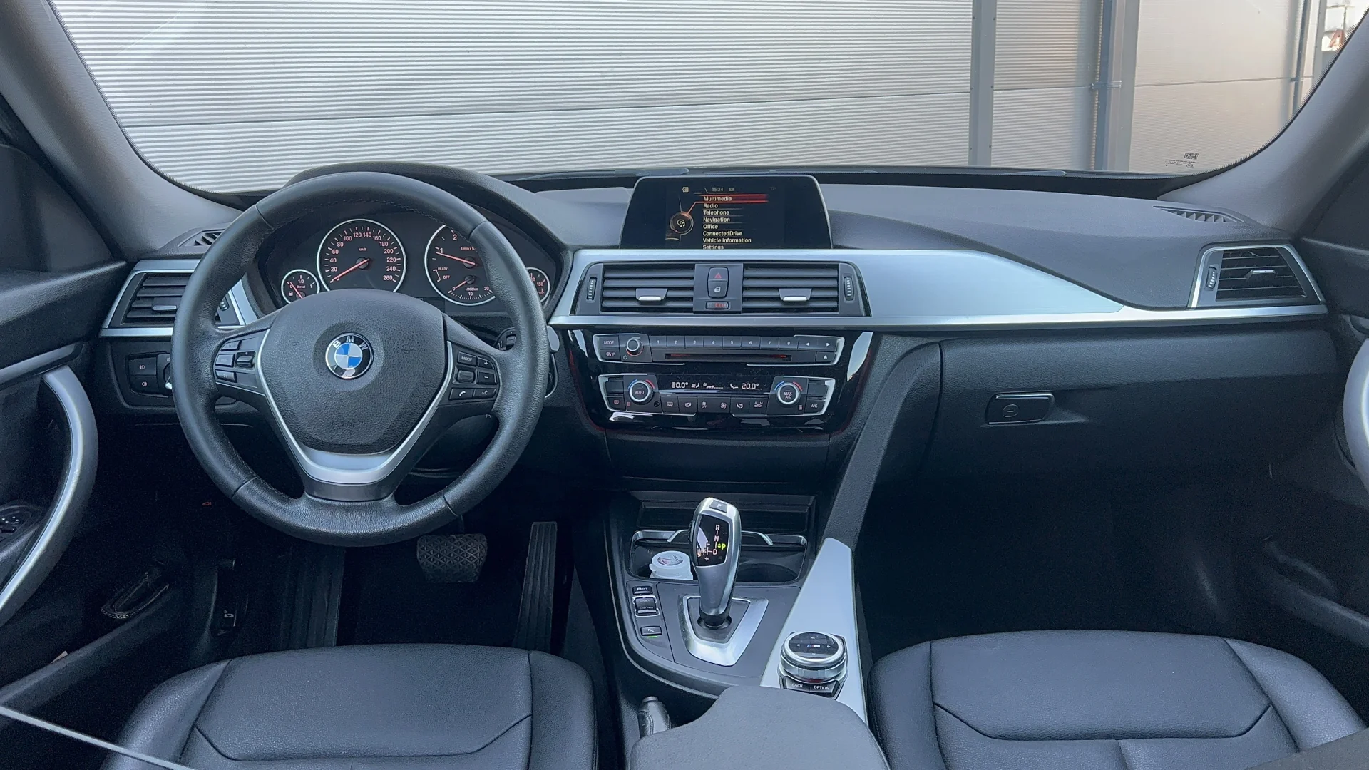 Poza 6 BMW Seria 3 GT 2017 Facelift