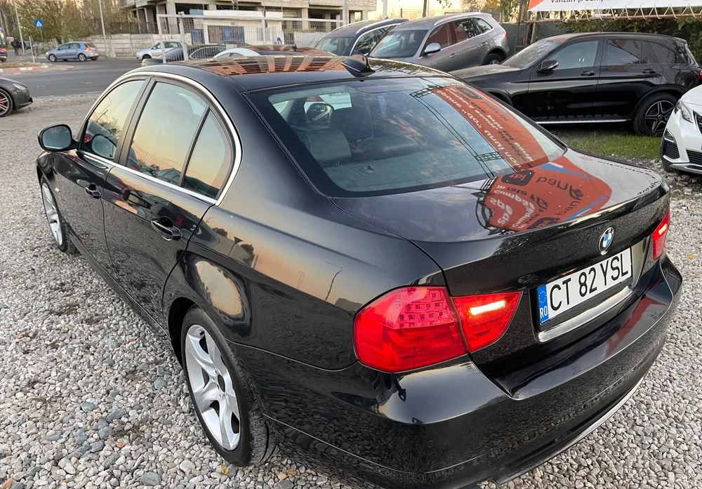 Poza 5 BMW Seria 3 318i Edition Exclusive