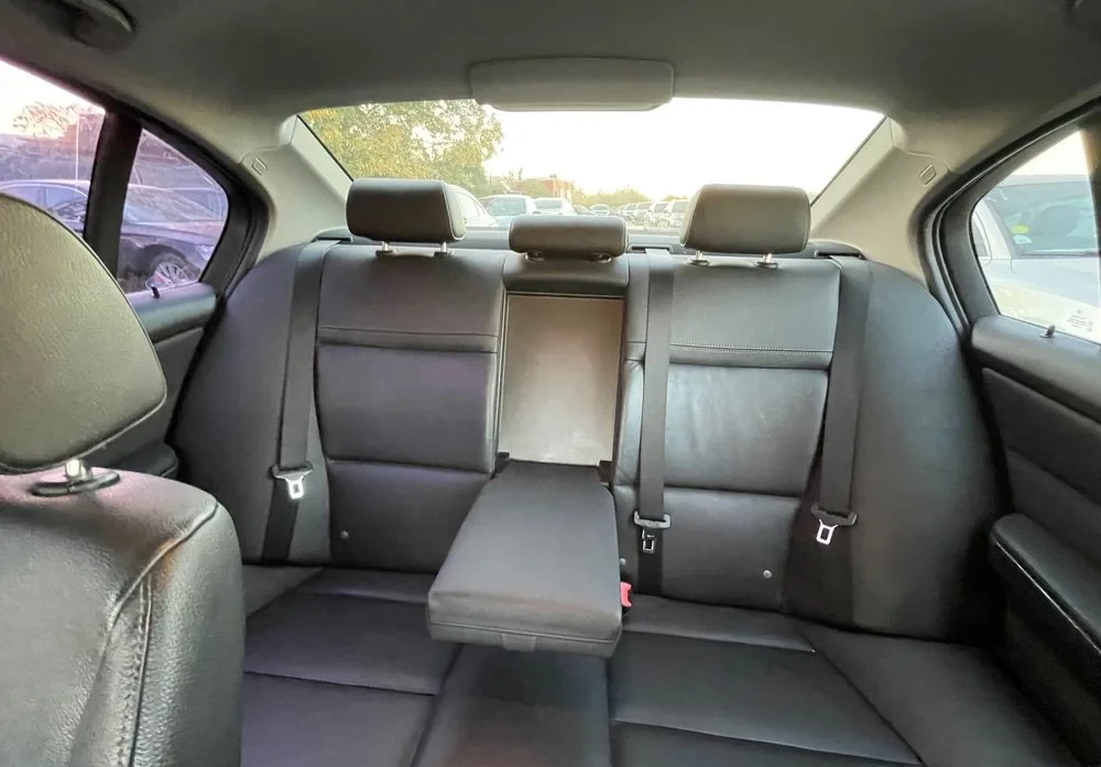 Poza 9 BMW Seria 3 318i Edition Exclusive