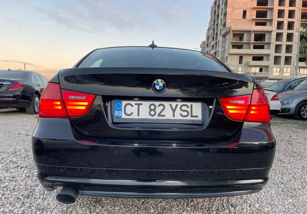 Poza 30 BMW Seria 3 318i Edition Exclusive