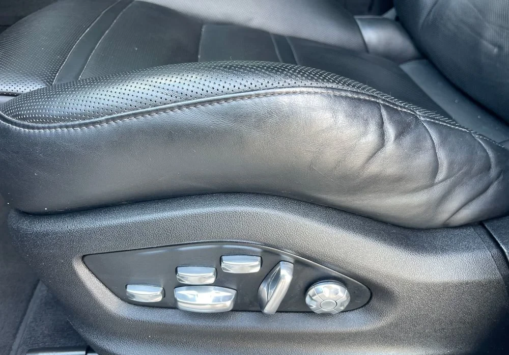 Poza 22 Porsche Cayenne Tiptronic S Platinum Edition