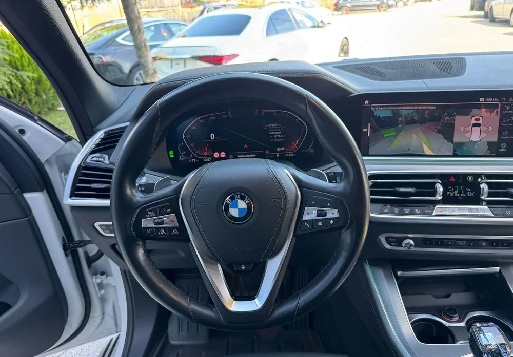 Poza 15 BMW X5 xDrive30d