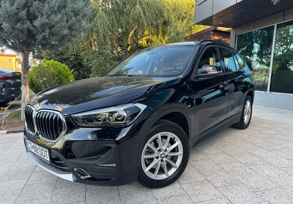Poza 15 BMW X1 xDrive18d Aut.