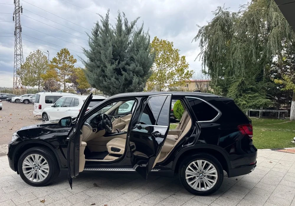 Poza 17 BMW X5 xDrive40d