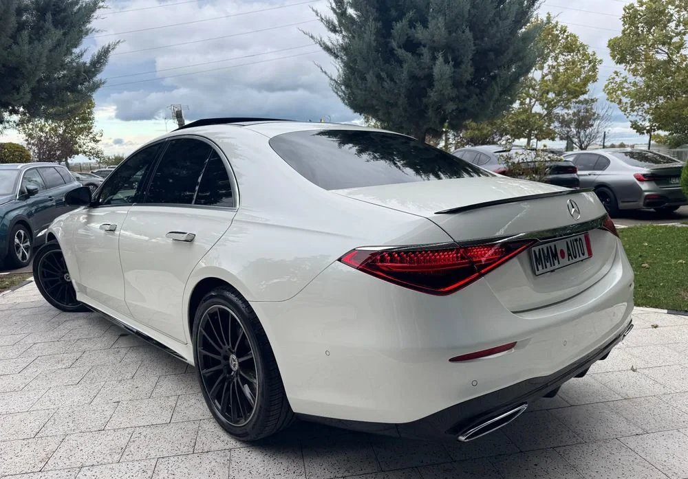 Poza 32 Mercedes-Benz S 350 d 9G-TRONIC