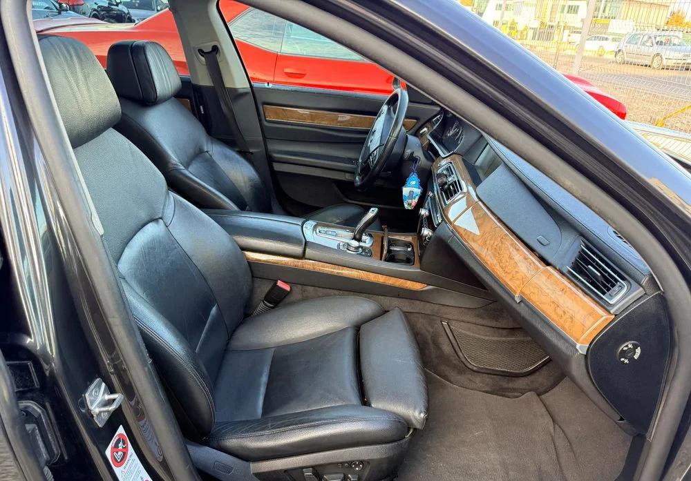 Poza 6 BMW Seria 7 730d Blue Performance