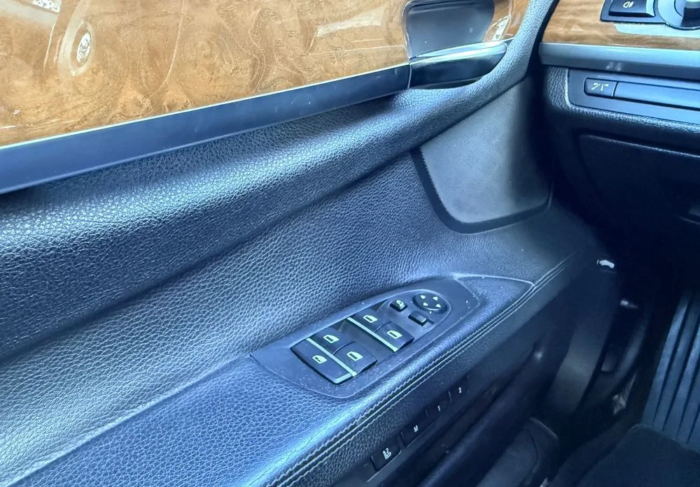 Poza 9 BMW Seria 7 730d Blue Performance