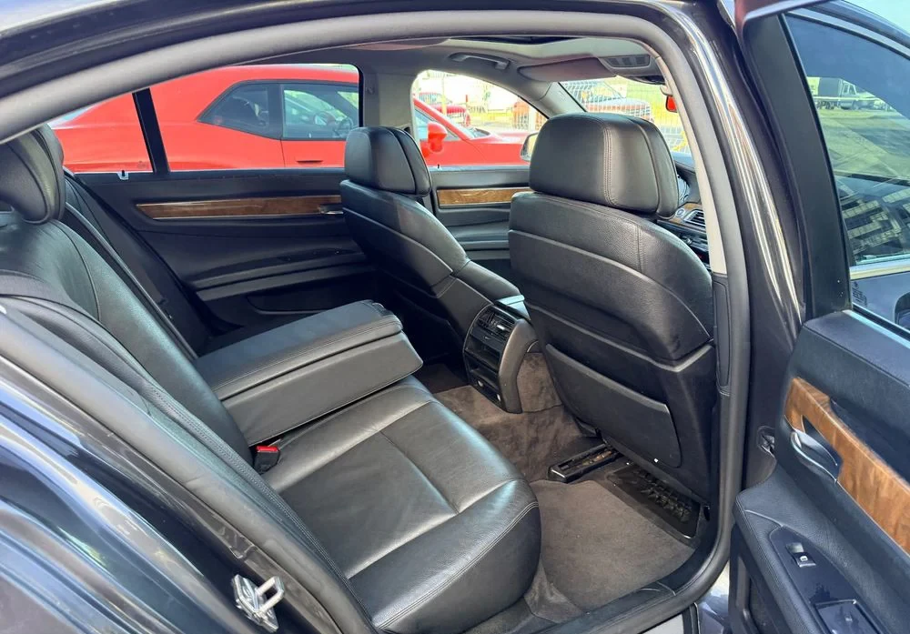 Poza 23 BMW Seria 7 730d Blue Performance