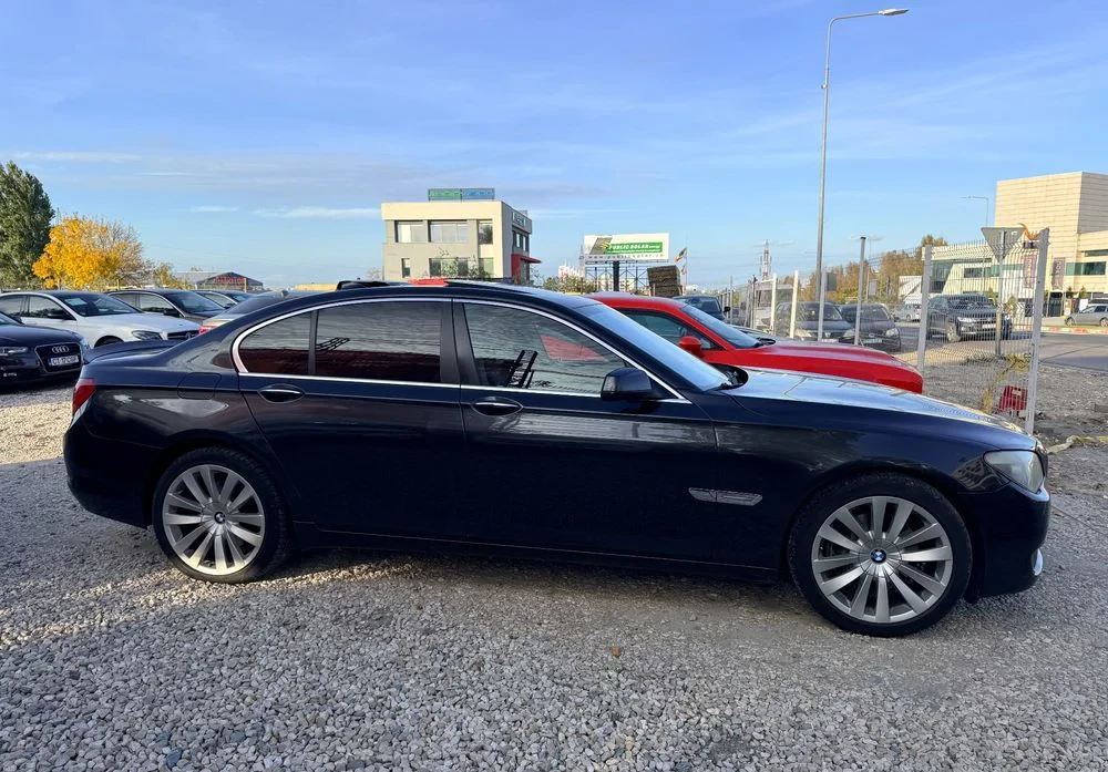 Poza 26 BMW Seria 7 730d Blue Performance