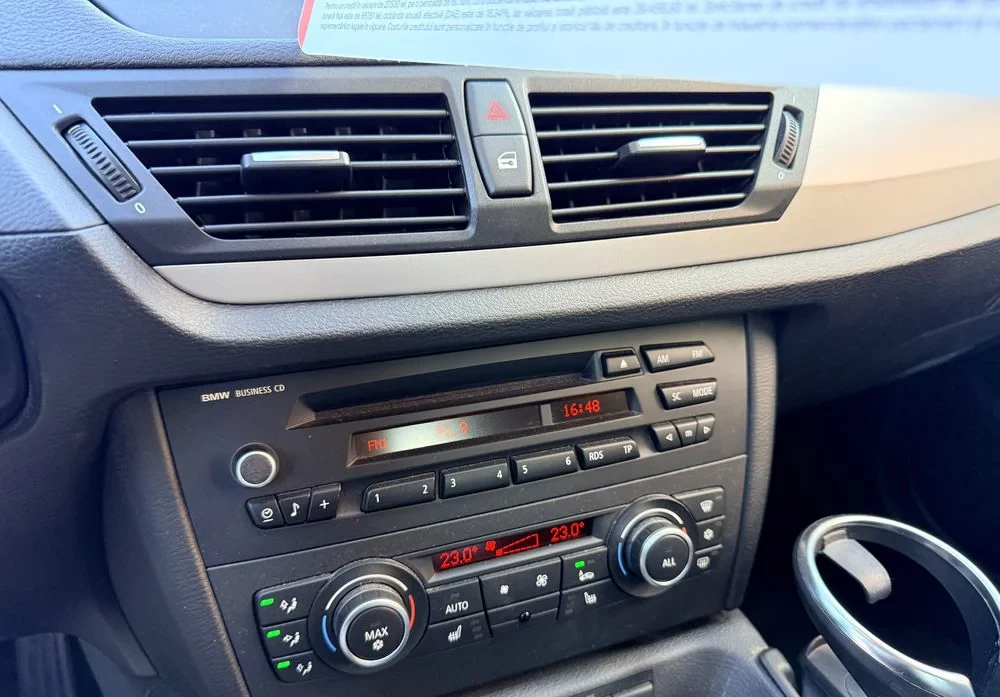 Poza 5 BMW X1 sDrive20d