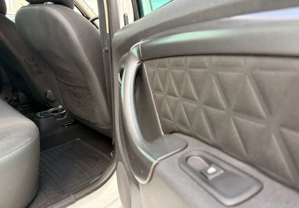 Poza 11 Dacia Duster 1.5 Blue dCi Essential