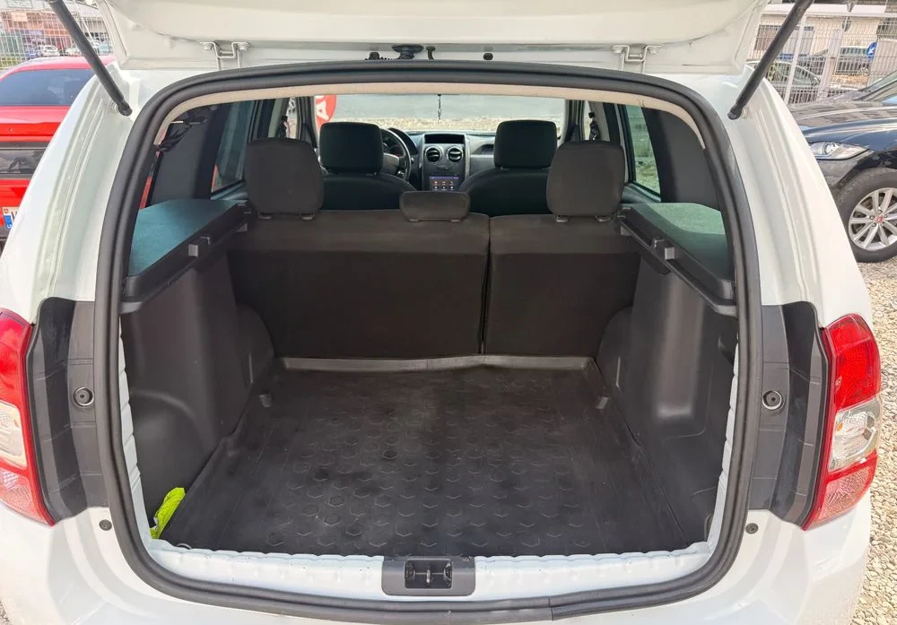 Poza 32 Dacia Duster 1.5 Blue dCi Essential