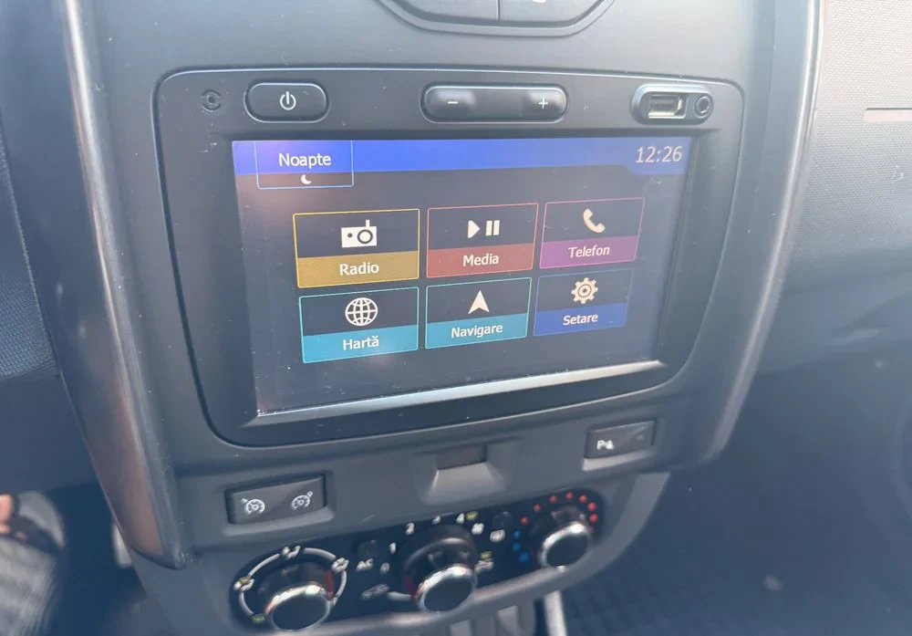 Poza 36 Dacia Duster 1.5 Blue dCi Essential