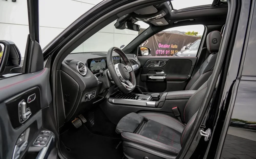 Poza 6 Mercedes-Benz GLB 200 7G-DCT AMG Line