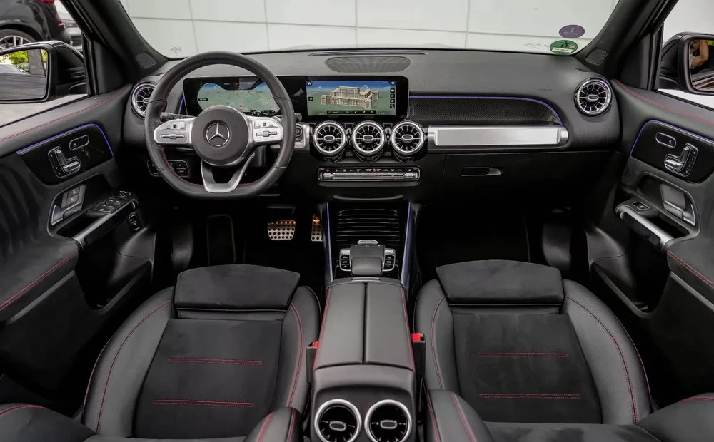 Poza 8 Mercedes-Benz GLB 200 7G-DCT AMG Line