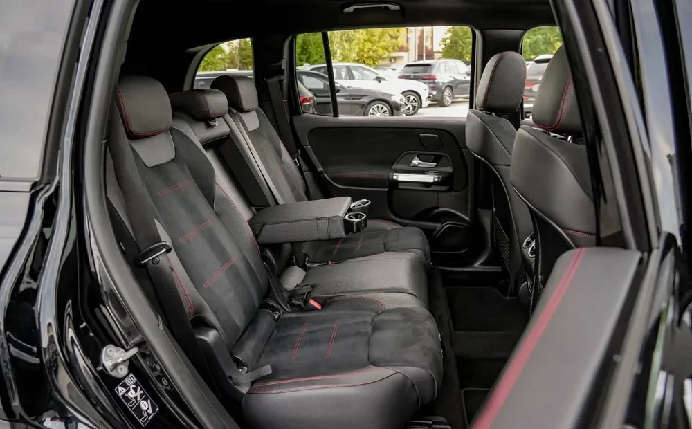 Poza 26 Mercedes-Benz GLB 200 7G-DCT AMG Line