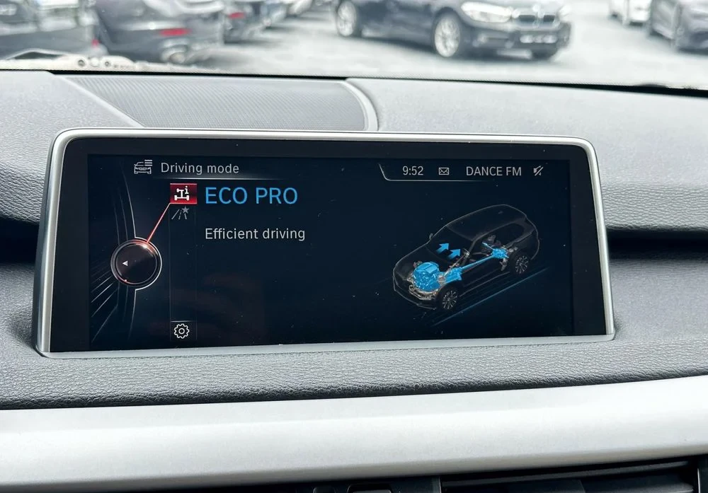 Poza 16 BMW X5 xDrive30d