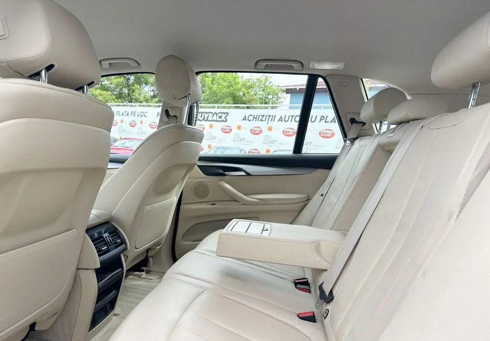 Poza 27 BMW X5 xDrive30d