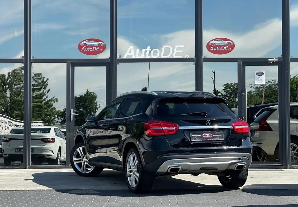 Poza 4 Mercedes-Benz GLA 200 d Aut.