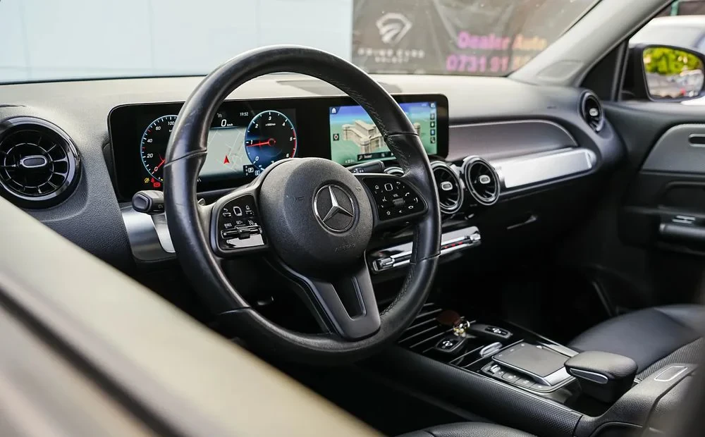 Poza 6 Mercedes-Benz GLB 200 d 8G-DCT