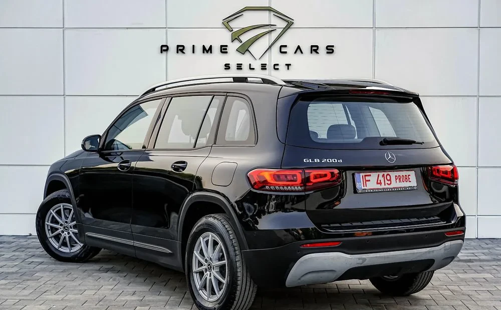 Poza 11 Mercedes-Benz GLB 200 d 8G-DCT