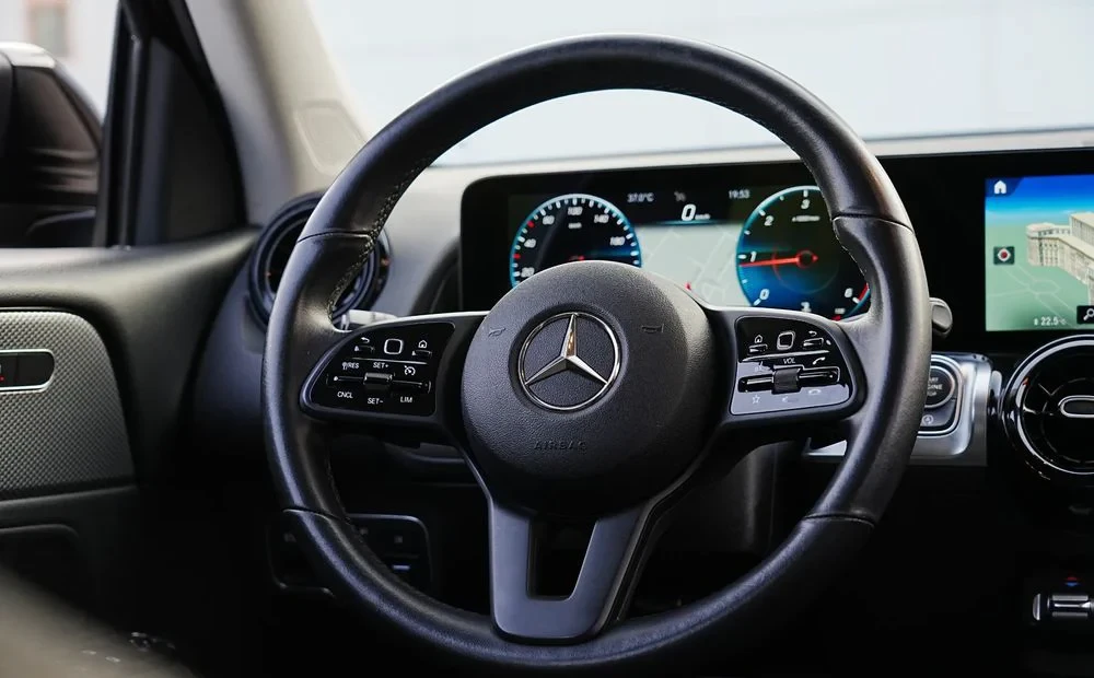 Poza 26 Mercedes-Benz GLB 200 d 8G-DCT