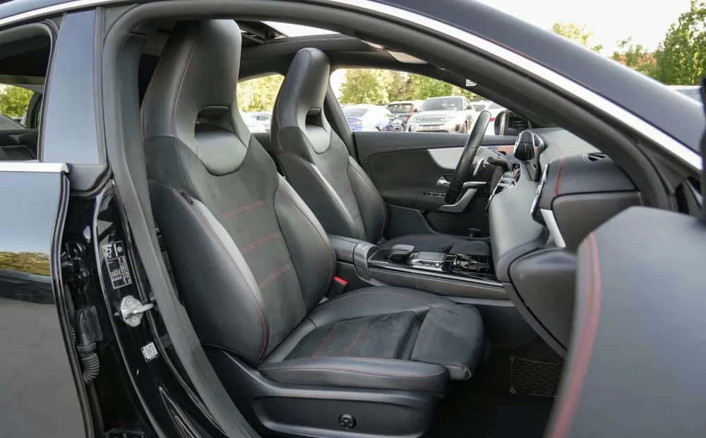 Poza 15 Mercedes-Benz CLA 180 7G-DCT AMG Line