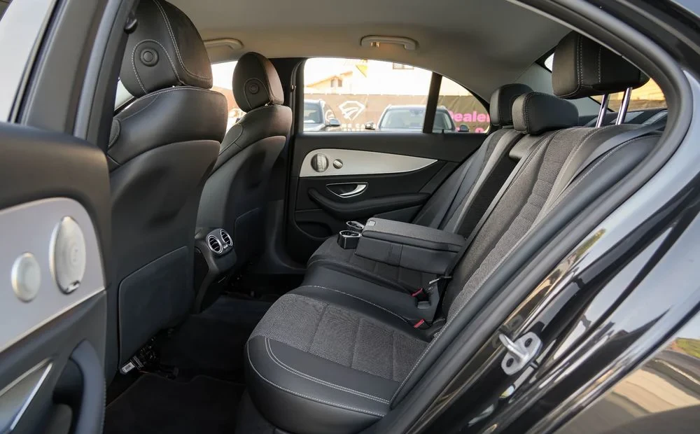 Poza 23 Mercedes-Benz E 300 de 9G-TRONIC Night Edition