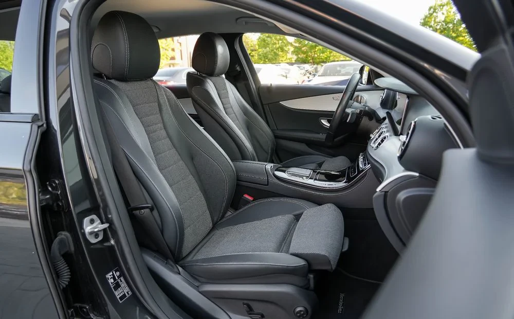 Poza 22 Mercedes-Benz E 300 de 9G-TRONIC Night Edition