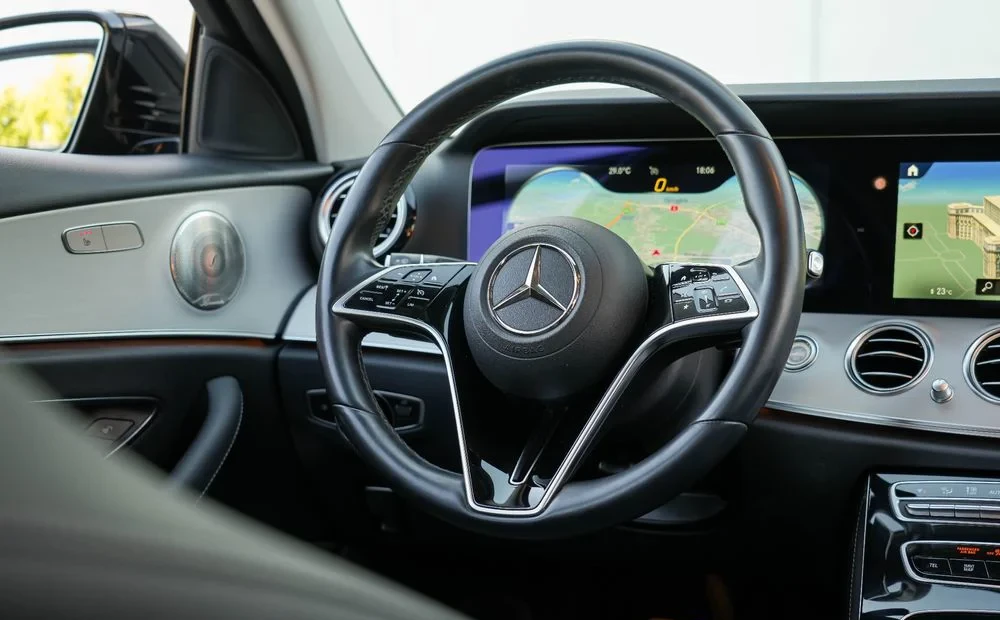 Poza 32 Mercedes-Benz E 300 de 9G-TRONIC Night Edition