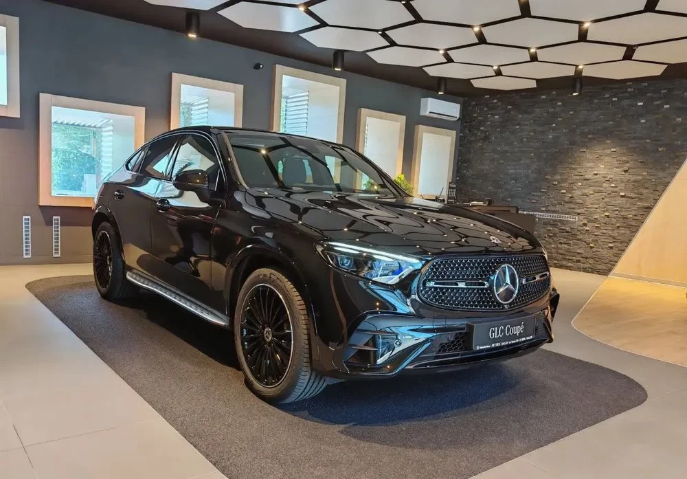Poza 3 Mercedes-Benz GLC Coupe 300 d 4MATIC MHEV
