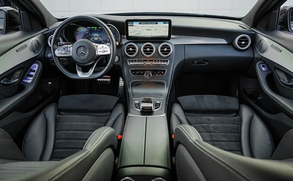 Poza 4 Mercedes-Benz C 300 de 9G-TRONIC AMG Line