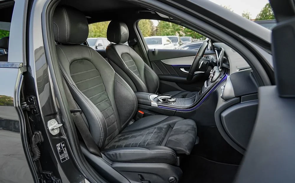 Poza 24 Mercedes-Benz C 300 de 9G-TRONIC AMG Line