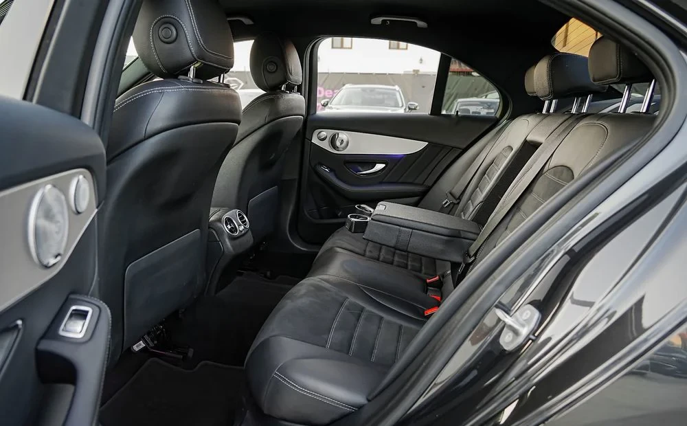 Poza 25 Mercedes-Benz C 300 de 9G-TRONIC AMG Line