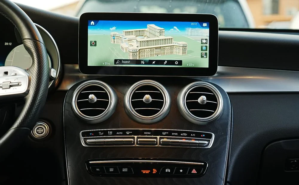 Poza 26 Mercedes-Benz GLC 200 4Matic 9G-TRONIC AMG Line