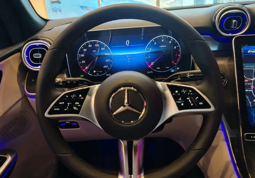 Poza 16 Mercedes-Benz GLC 200 4MATIC MHEV