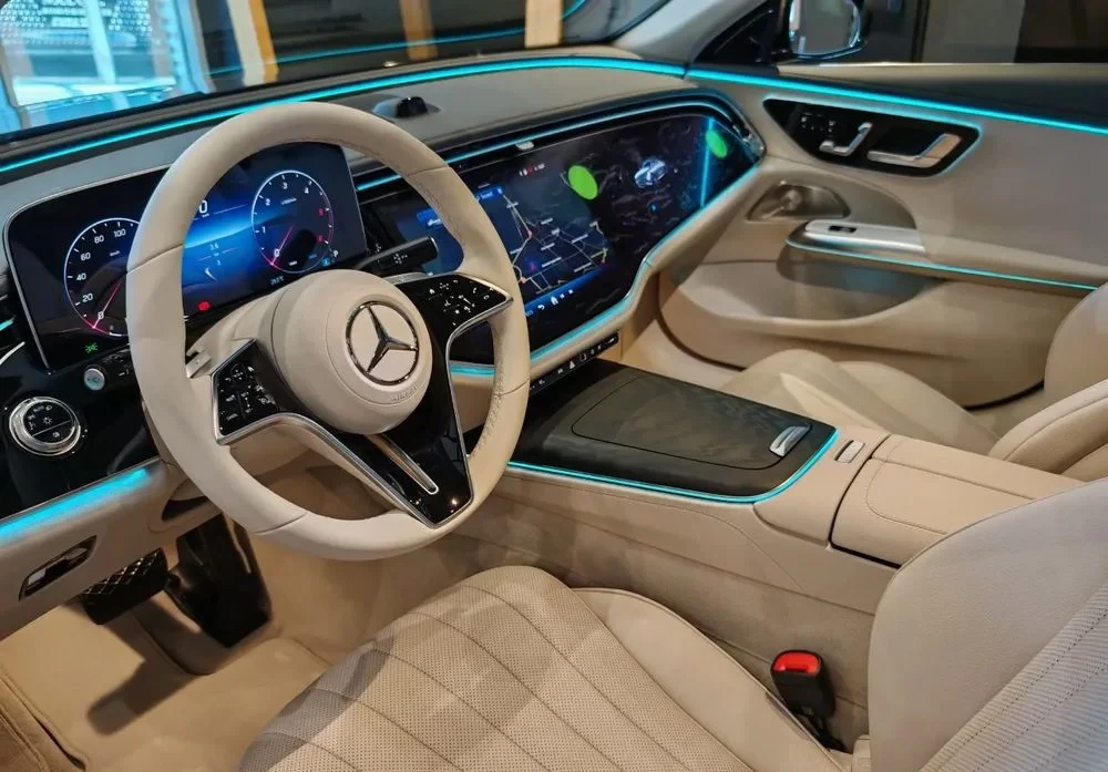 Poza 2 Mercedes-Benz E 220 d MHEV 4MATIC Aut.