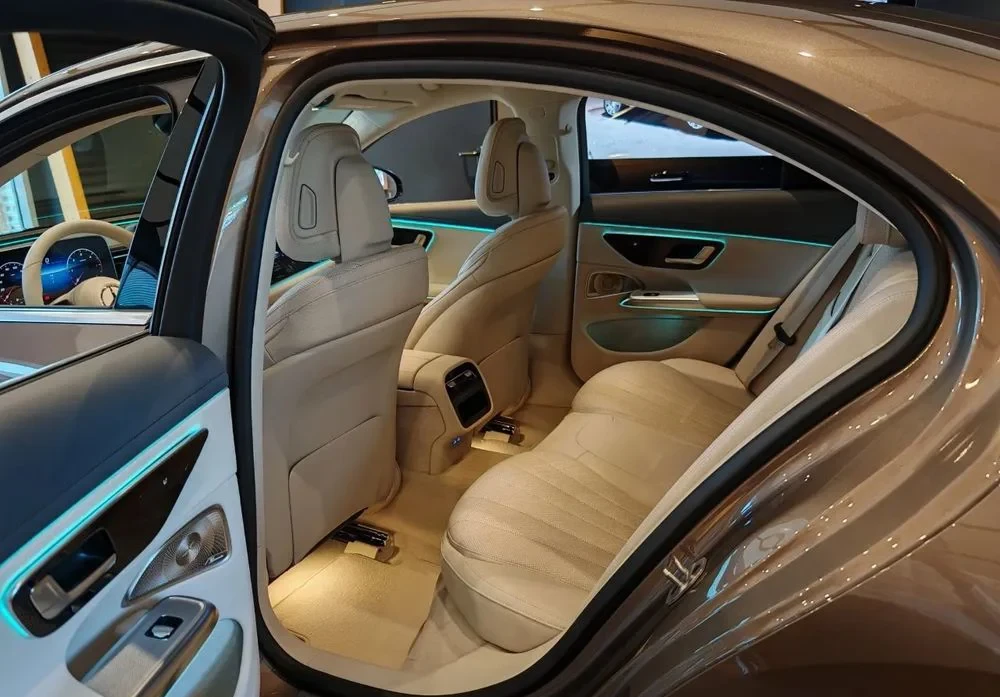 Poza 10 Mercedes-Benz E 220 d MHEV 4MATIC Aut.