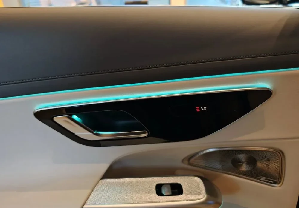 Poza 21 Mercedes-Benz E 220 d MHEV 4MATIC Aut.