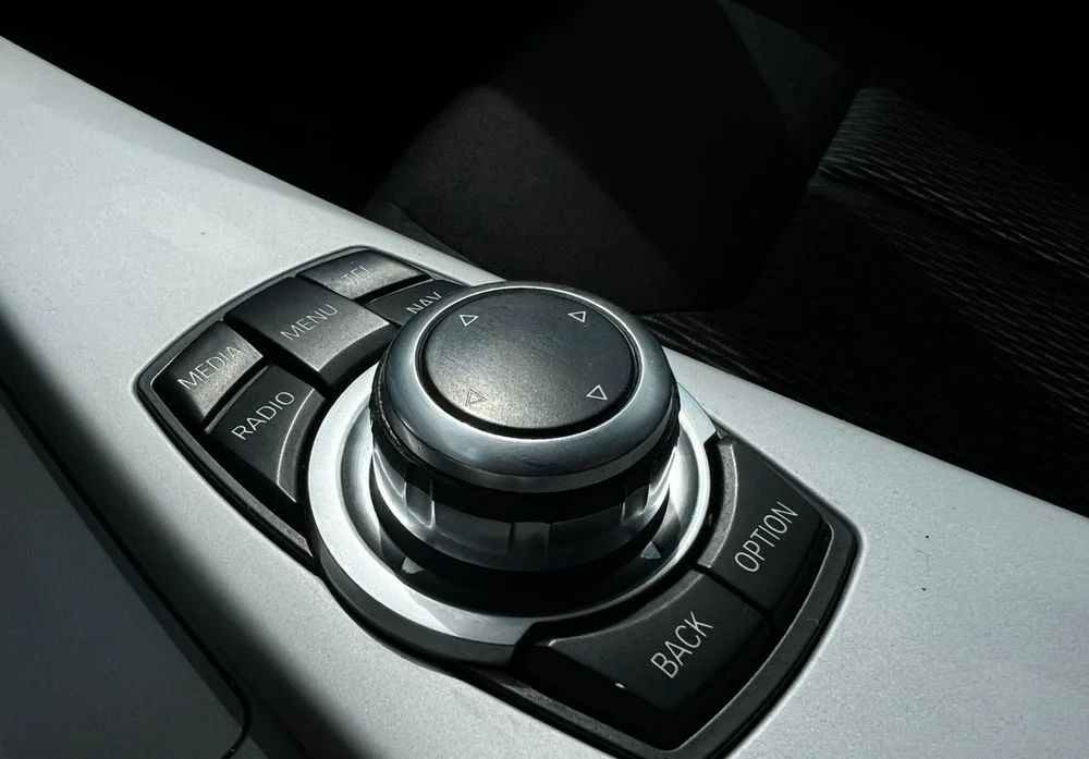 Poza 13 BMW Seria 3 318d GT Aut.