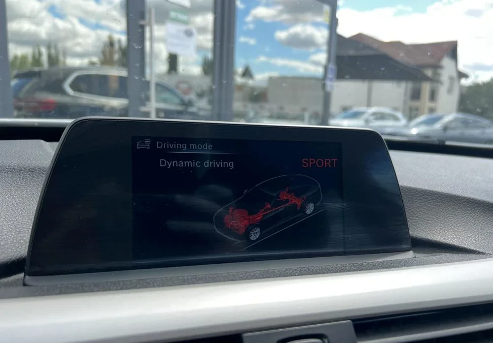 Poza 15 BMW Seria 3 318d GT Aut.