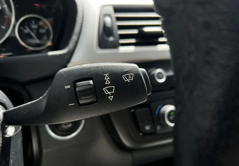 Poza 19 BMW Seria 3 318d GT Aut.