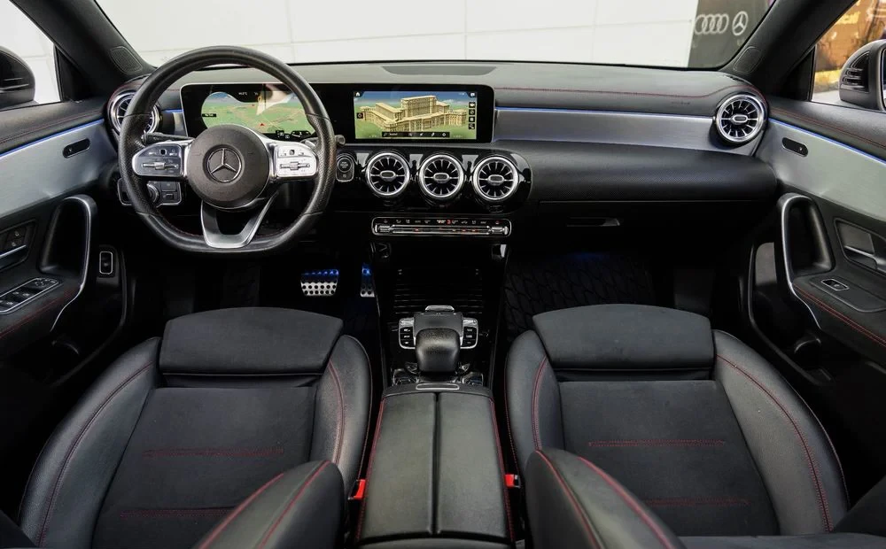 Poza 6 Mercedes-Benz CLA 180 d 7G-DCT AMG Line