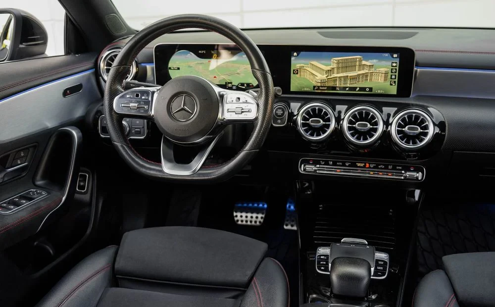 Poza 7 Mercedes-Benz CLA 180 d 7G-DCT AMG Line