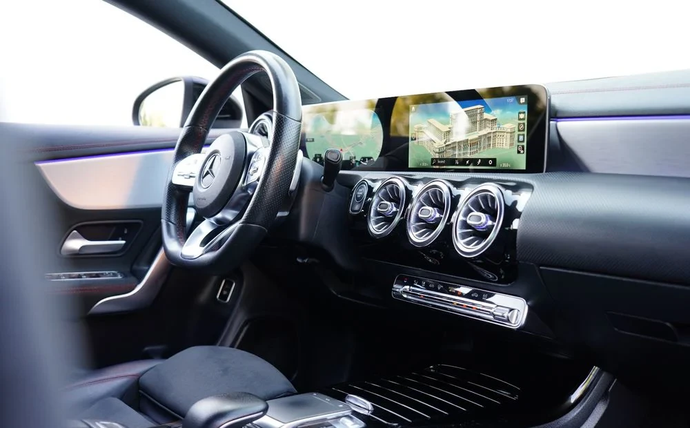 Poza 28 Mercedes-Benz CLA 180 d 7G-DCT AMG Line