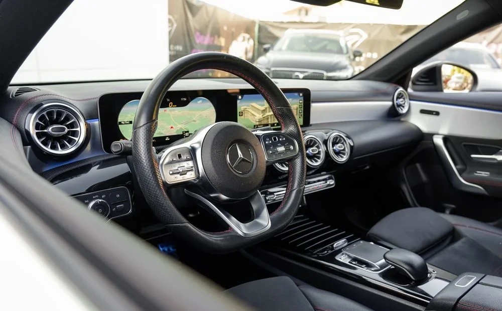 Poza 29 Mercedes-Benz CLA 180 d 7G-DCT AMG Line