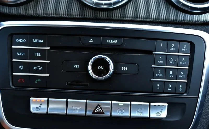 Poza 12 Mercedes-Benz CLA 200 d 7G-DCT AMG Line