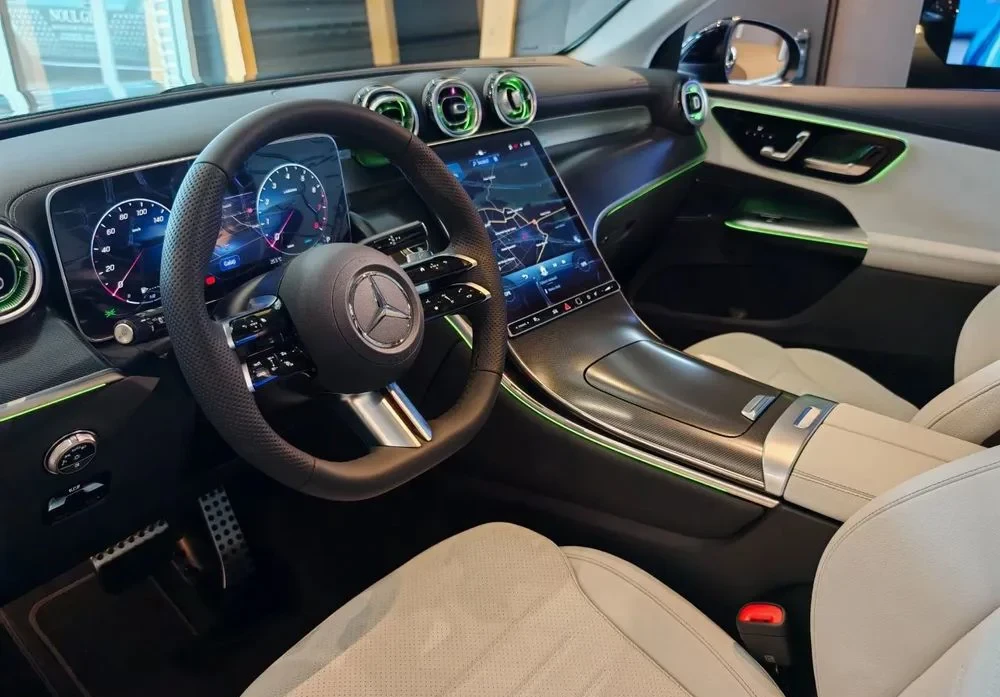 Poza 2 Mercedes-Benz GLC 200 4MATIC MHEV