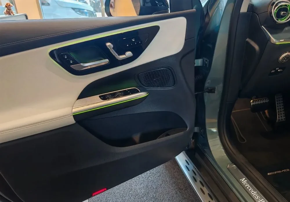 Poza 19 Mercedes-Benz GLC 200 4MATIC MHEV